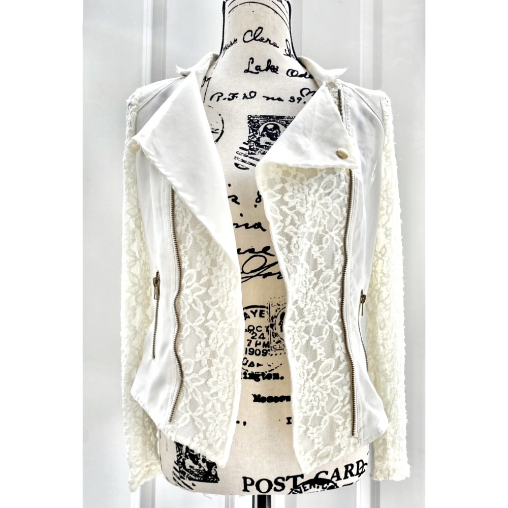 NWOT Wet Seal Cream Lace Jacket